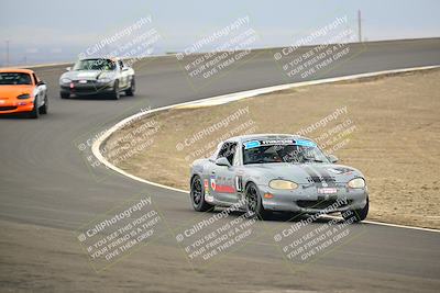 media/Jan-26-2025-CalClub SCCA (Sun) [[cfcea7df88]]/Group 4/Race/